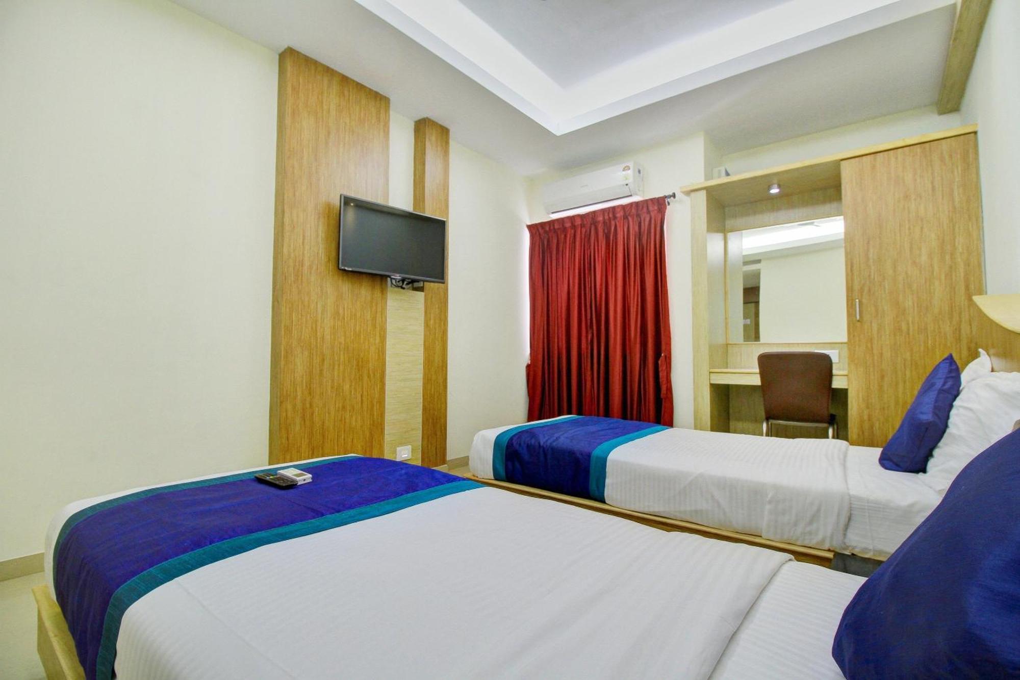 Townhouse Coastal Grand Hotels And Resorts Коимбатур Экстерьер фото