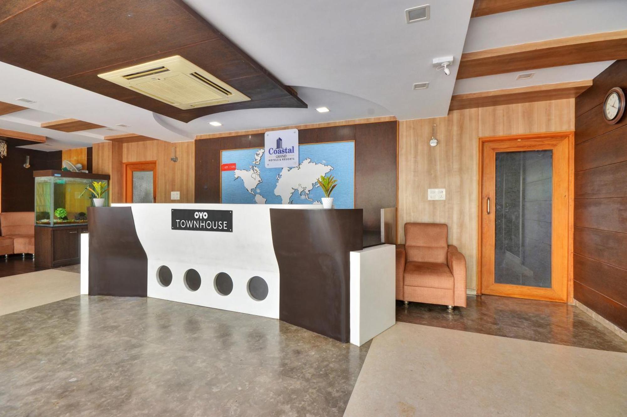 Townhouse Coastal Grand Hotels And Resorts Коимбатур Экстерьер фото